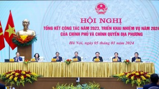 Kinh tế Việt Nam tiếp tục là điểm sáng; toàn bộ chỉ tiêu về xã hội đều đạt và vượt mục tiêu đề ra