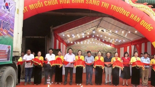 Hoà Bình: Lần đầu tiên xuất khẩu ớt muối chua sang Hàn Quốc