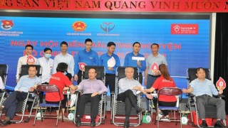 Cán bộ công nhân viên chức Bộ Công Thương hiến tặng 276 đơn vị máu