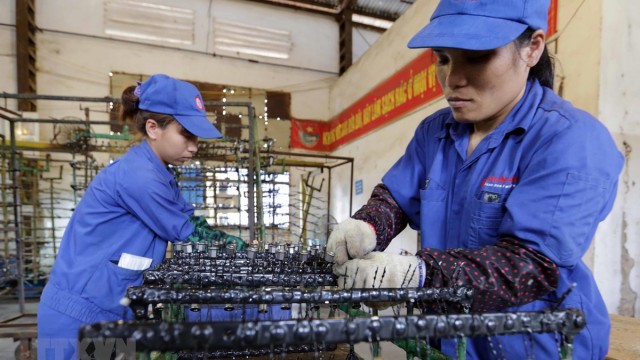 8 tháng, sản xuất công nghiệp tăng 9,5%