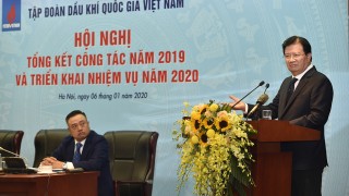 Đẩy nhanh tiến độ thực hiện các dự án trọng điểm ngành dầu khí