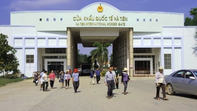 Phát triển, kết nối hạ tầng thương mại biên giới với Campuchia