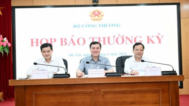 Nhiều vấn đề “nóng” được giải đáp tại Họp báo thường kỳ Bộ Công Thương Quý I/2024