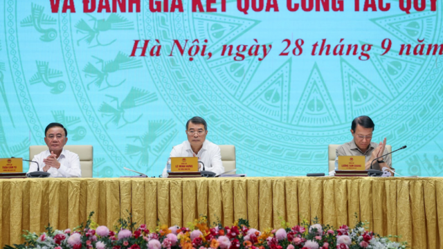 Thủ tướng: Khoa học công nghệ phải trở thành động lực chủ yếu, trực tiếp, đo đếm được bằng kết quả tăng trưởng