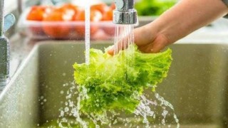 Ba Lan ban hành quy định về dư lượng một số hoạt chất thuốc bảo vệ thực vật trong thực phẩm và rau quả
