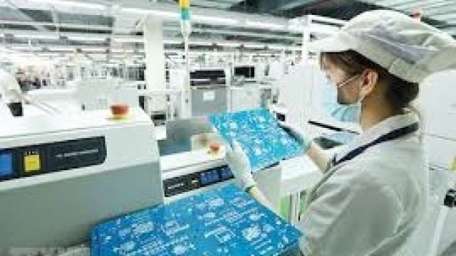 Đánh giá tình hình xuất khẩu mặt hàng điện tử của Việt Nam sang thị trường UAE, dung lượng và quy định thị trường nhập khẩu UAE tháng 8/2026 và triển vọng xuất khẩu của Việt Nam