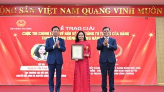 Cuộc thi chính luận bảo vệ nền tảng tư tưởng của Đảng trong ngành Công Thương trao giải 28 tác phẩm xuất sắc