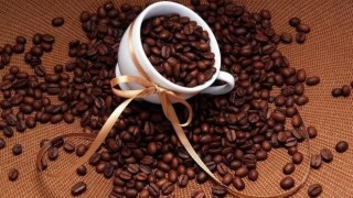 Ngày 31/7: Giá cà phê đảo chiều giảm mạnh, hồ tiêu neo ở mức cao 