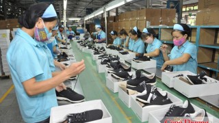 Sản phẩm giày dép: Cần thêm "lực đẩy" xúc tiến thương mại để chinh phục thị trường nội địa