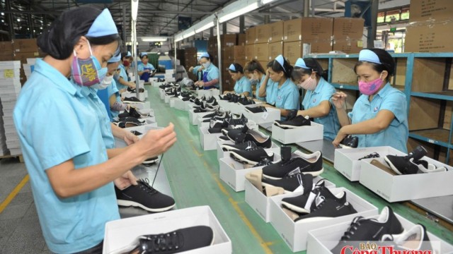 Sản phẩm giày dép: Cần thêm "lực đẩy" xúc tiến thương mại để chinh phục thị trường nội địa