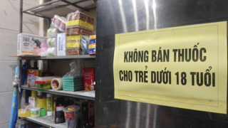 Bộ Y tế đề xuất dự thảo sửa đổi Luật Phòng chống tác hại của thuốc lá: Kiểm tra VNeID khi nghi người mua thuốc lá dưới 18 tuổi