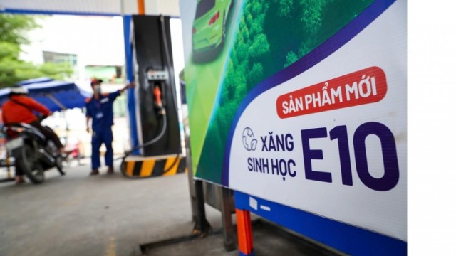 Ban hành thí điểm một số chính sách trong triển khai lộ trình sử dụng xăng E10