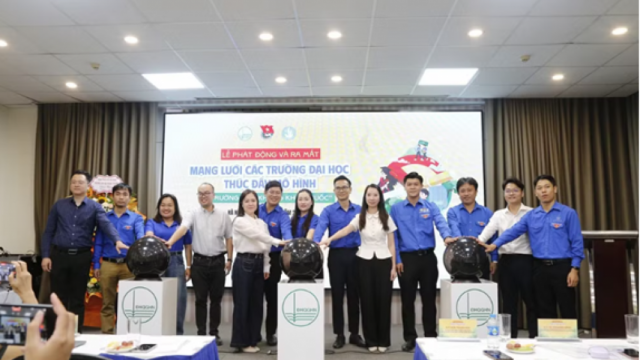 Xây dựng trường đại học không khói thuốc - Kiến tạo môi trường học tập văn minh, an toàn cho thế hệ trẻ