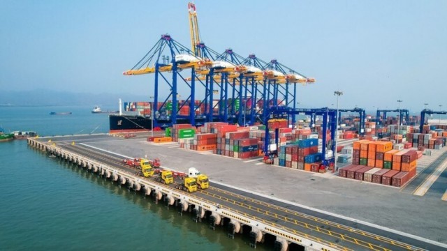 Quy định quản lý ngoại thương và hạn ngạch nhập khẩu