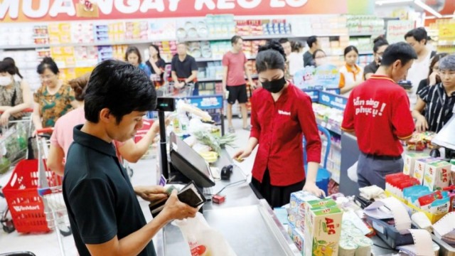 Tiêu dùng nội địa tăng mạnh, điểm sáng trong bức tranh kinh tế 