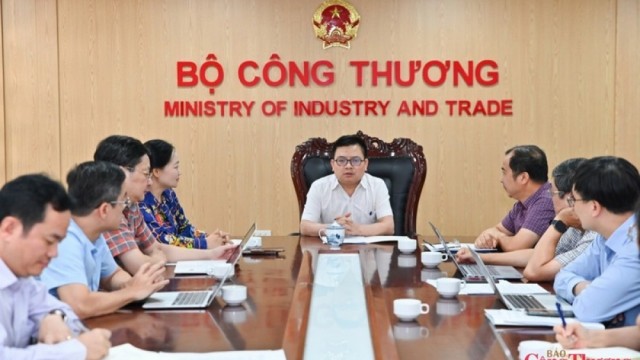Bộ Công Thương đẩy mạnh tuyên truyền sử dụng năng lượng tiết kiệm và hiệu quả