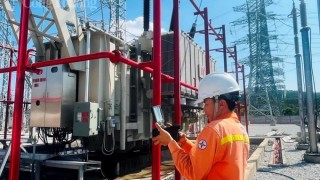 Tiết kiệm để giảm áp lực cho hệ thống điện quốc gia