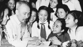 136 năm ngày sinh nhật Bác Hồ và tháng 5 nỗi nhớ Người