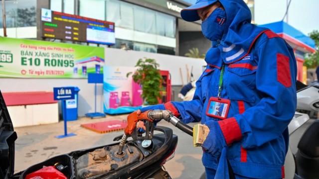 Bộ Công Thương ban hành Thông tư số 21/2026/TT-BCT, bãi bỏ một phần quy định về kinh doanh xăng dầu