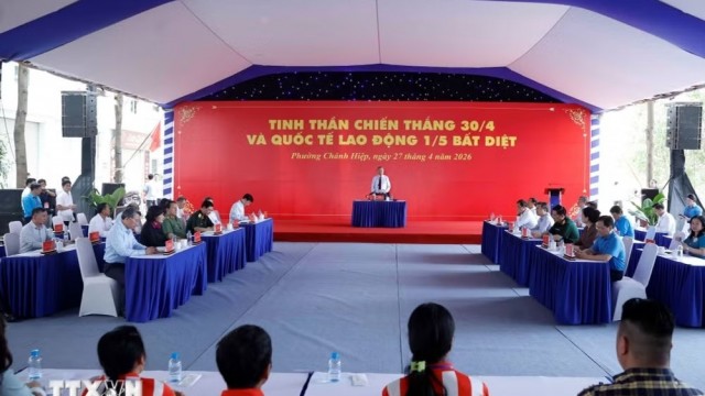 Công đoàn phải gần công nhân, hiểu công nhân hơn nữa, là chỗ dựa tin cậy của đoàn viên, người lao động