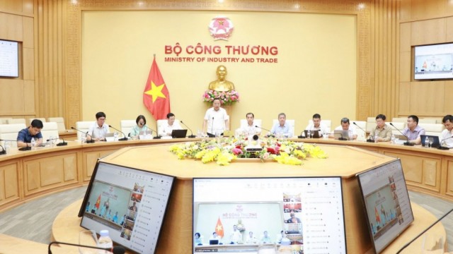 Bộ Công Thương tổ chức họp với các bộ, ngành và địa phương về rà soát thực hiện Nghị quyết 70-NQ/TW