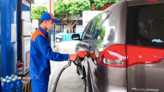 Bộ Công Thương thông tin về một số loại thuế với xăng, dầu, nhiên liệu bay