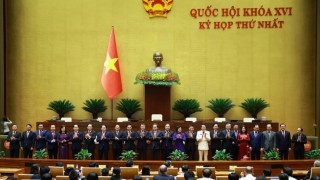 Quốc hội phê chuẩn bổ nhiệm 6 Phó Thủ tướng, các Bộ trưởng và thành viên Chính phủ