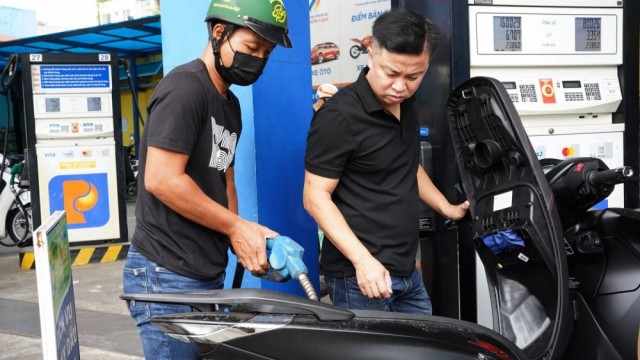 Bộ Công Thương ban hành Thông tư về tạm ứng Quỹ bình ổn giá xăng dầu từ ngân sách