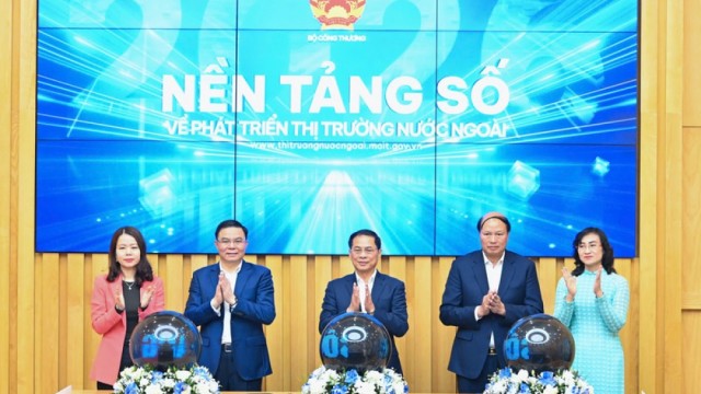 Bộ Công Thương khai trương Nền tảng số về phát triển thị trường nước ngoài