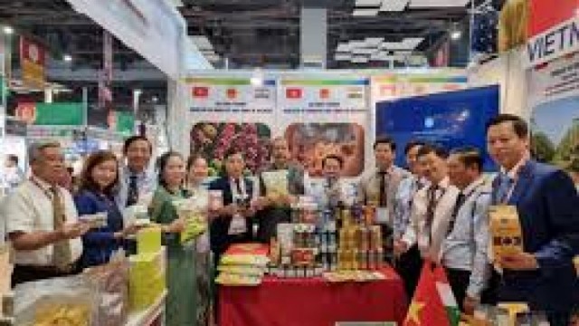 Tăng cường thương mại Việt Nam – Ấn Độ lĩnh vực dệt may và Halal