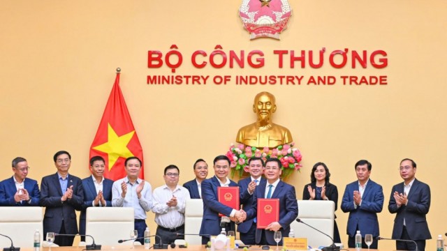 Hội nghị bàn giao công tác của Bí thư Đảng uỷ, Bộ trưởng Bộ Công Thương