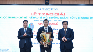 Trao giải cuộc thi Báo chí viết về bảo vệ môi trường ngành Công Thương 2025