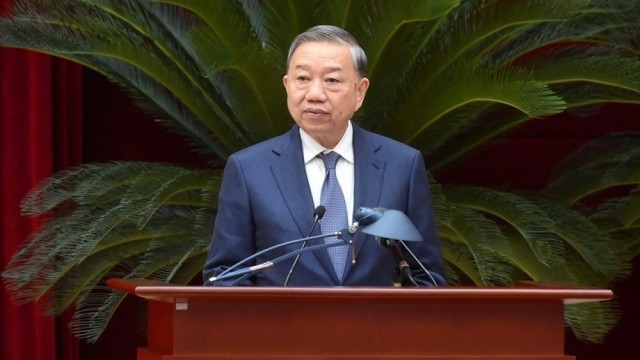 Chống tham nhũng, lãng phí, tiêu cực làm Đảng ta ngày càng mạnh hơn