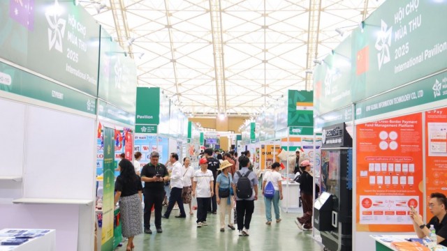 Nhiều hoạt động xúc tiến thương mại hấp dẫn tại Hội chợ Mùa Thu lần thứ nhất - 2025