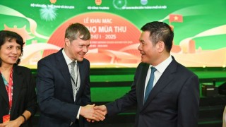 Bộ trưởng Nguyễn Hồng Diên gặp gỡ doanh nghiệp quốc tế trước thềm khai mạc Hội chợ Mùa Thu lần thứ nhất năm 2025