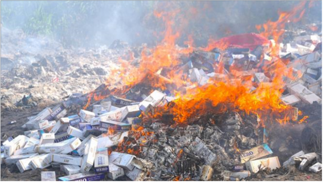 Xử lý và tiêu hủy thuốc lá nhập lậu tại nhiều địa phương: Quyết tâm làm sạch thị trường: Quyết tâm ngăn chặn buôn lậu, làm trong sạch thị trường