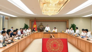 Phó Thủ tướng Bùi Thanh Sơn chủ trì họp rà soát tiến độ chuẩn bị tổ chức Hội chợ Mùa thu 2025
