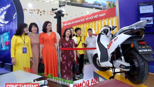 Tôn vinh những đóng góp và thành tựu của ngành Công Thương trong 80 năm phát triển cùng đất nước.