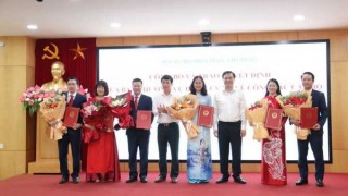 Đảng bộ Bộ Công Thương công bố các quyết định về công tác cán bộ