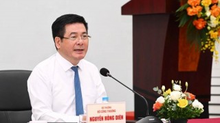 Bộ trưởng Bộ Công Thương Nguyễn Hồng Diên làm việc với Viện Nghiên cứu Cơ khí