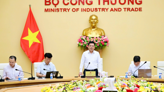 Bộ trưởng Bộ Công Thương chủ trì cuộc họp về tình hình cung ứng điện dịp 30/4 - 1/5 và các tháng mùa khô năm 2025