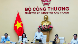 Bộ Công Thương tổ chức Hội nghị tham vấn về Luật Thương mại điện tử