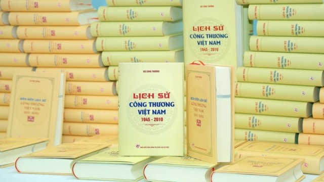 Lấy ý kiến bản thảo Ấn phẩm Biên niên sự kiện lịch sử Công Thương giai đoạn 2021-2024