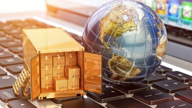 Thương mại điện tử đóng vai trò quan trọng trong việc thúc đẩy hoạt động xuất khẩu