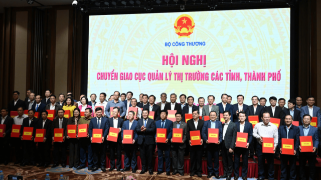 Bộ Công Thương tổ chức Hội nghị chuyển giao Cục Quản lý thị trường về Ủy ban nhân dân các tỉnh, thành phố