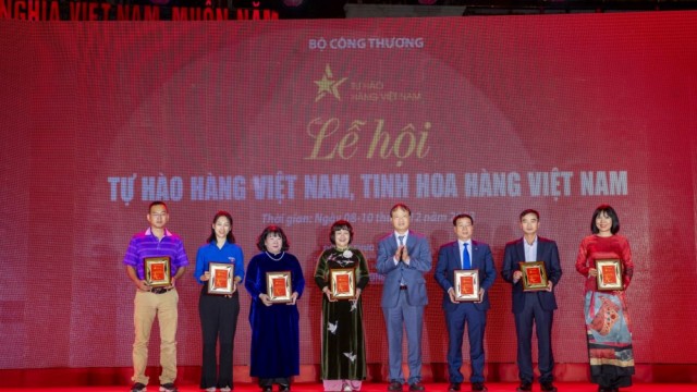 Khai mạc Chương trình "Tự hào hàng Việt Nam, Tinh hoa hàng Việt Nam" năm 2023