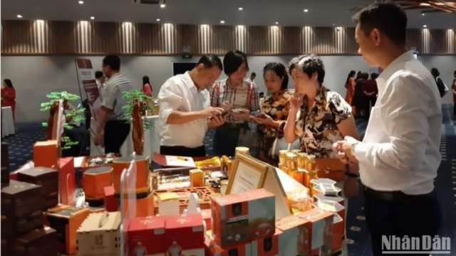 Thúc đẩy tiêu thụ sản phẩm đặc trưng, đặc sản khu vực miền núi, vùng sâu, vùng xa 