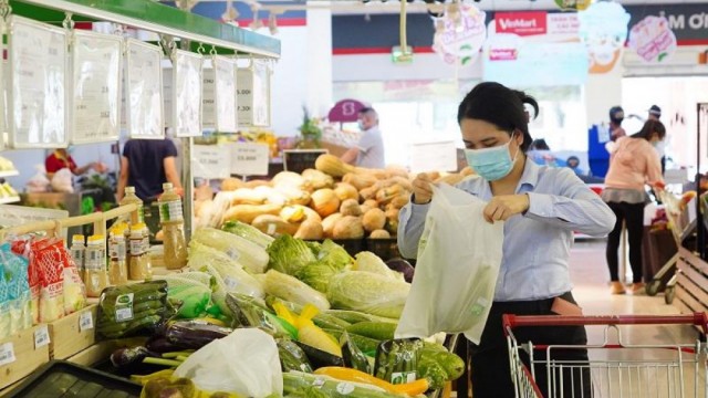 Tổng mức bán lẻ hàng hóa và doanh thu dịch vụ tiêu dùng 8 tháng tăng 10%