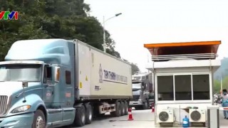 Hơn 900 xe hàng thông quan xuất nhập khẩu với Trung Quốc mỗi ngày