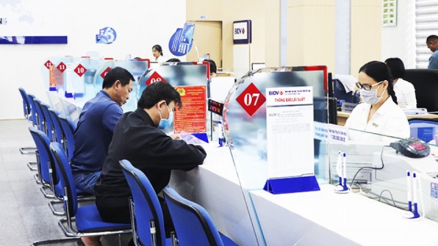 Tạo điều kiện thuận lợi cho doanh nghiệp tiếp cận vốn tín dụng ngân hàng